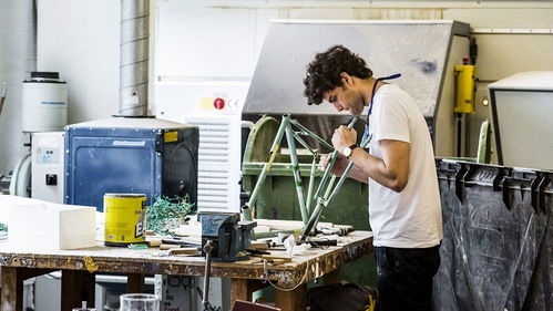 申請皇家藝術(shù)學(xué)院產(chǎn)品設(shè)計、攝像與制作服務(wù)的完整指南